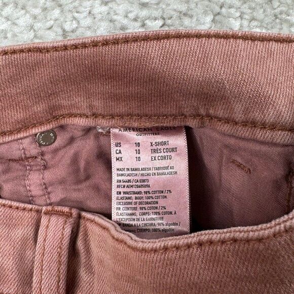 American Eagle Mom Jean Pink Distressed Ripped 10 X-Short - Picture 3 of 13